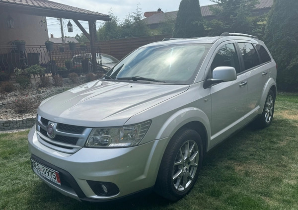Fiat Freemont cena 42900 przebieg: 189000, rok produkcji 2013 z Czerniejewo małe 529